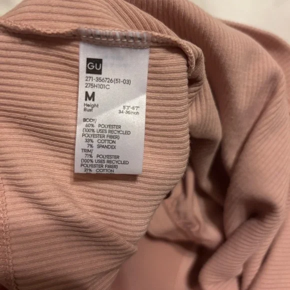 NWT GU by Uniqlo Bra-Feel Cropped Halter Neck Tank Top Pink - Picture 4 of 4